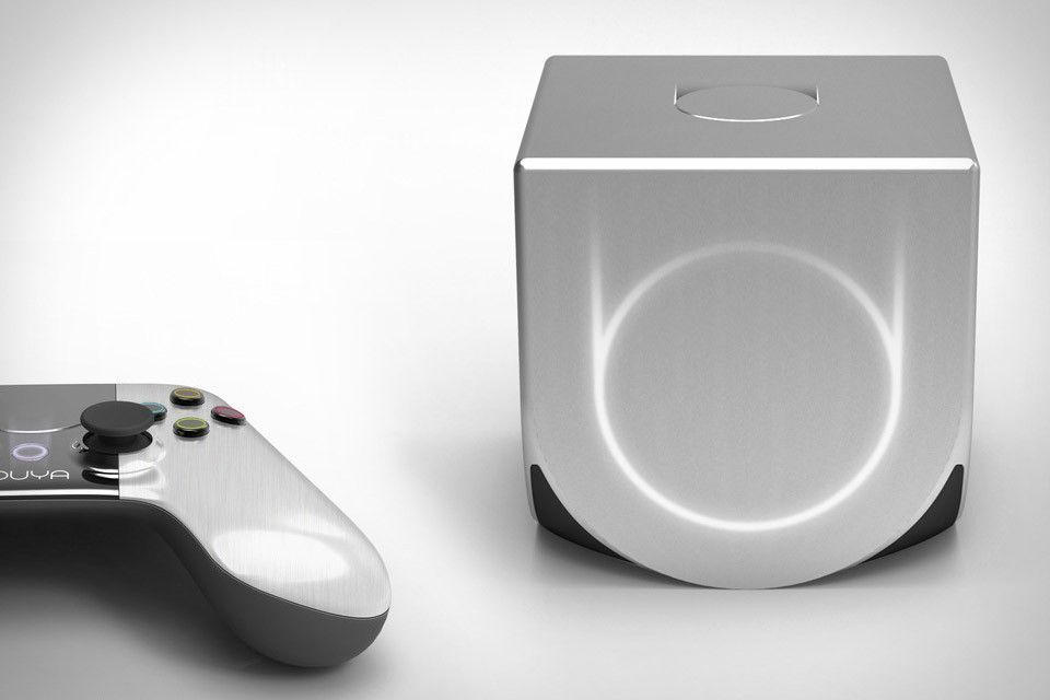 Ouya console & pad Ouya console et pad
