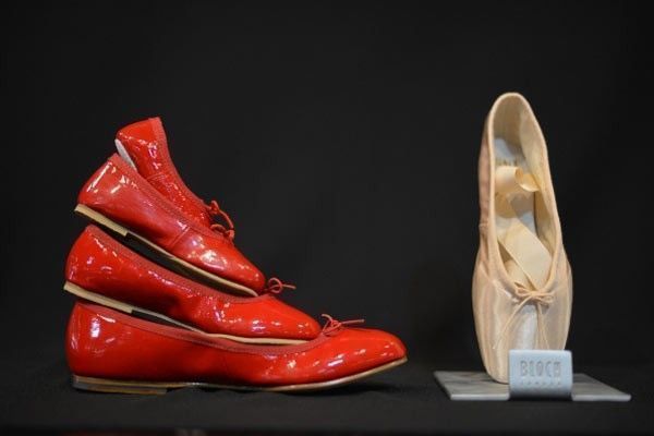 Bloch story and red