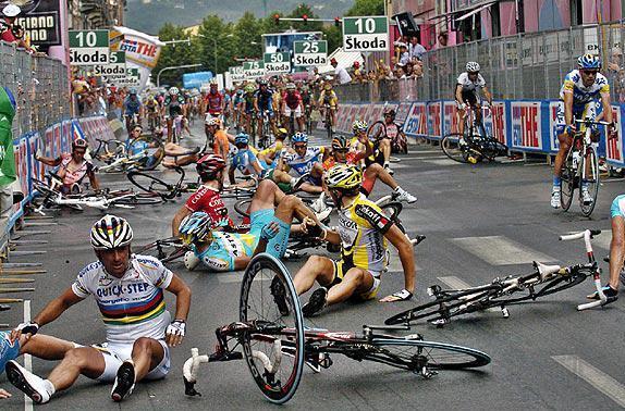 velo tour de france chute