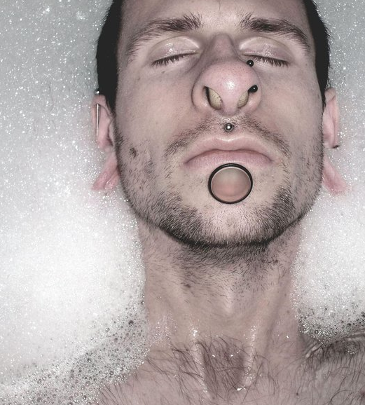 SMILE! Même plus besoin avec ce piercing