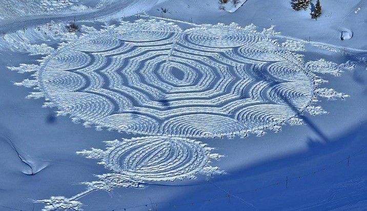 simon-beck-crop-circles