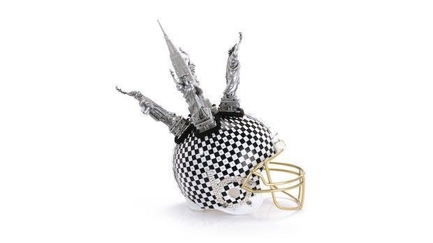 BLOOMINGDALES-superbowl-casques