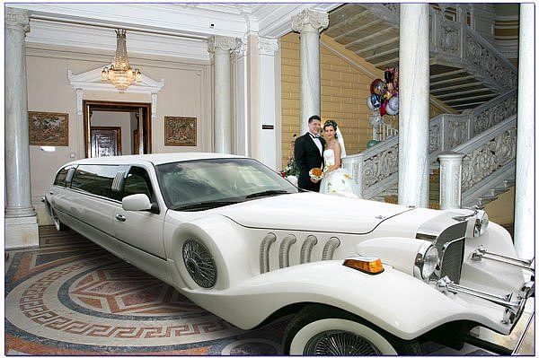 russes-photoshop-photo-voiture