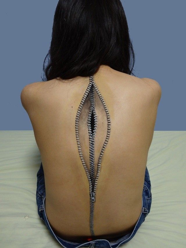 Hikaru Cho illusion draw paint body