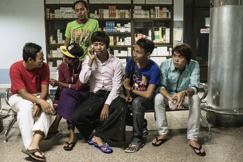 birmanie-gay-revolte