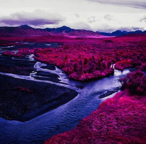 Arctic-Landscape-Transformed-into-Infrared-Paradise-05