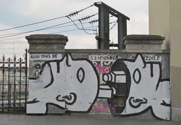 Zoo-Project-espions-street-art-