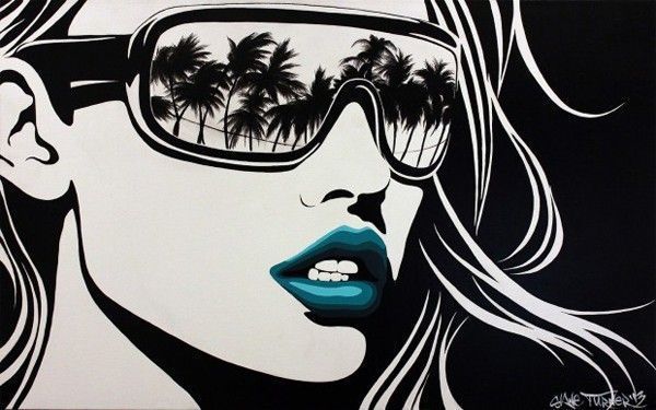 lori-glasses