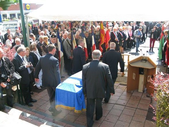 maire-mort