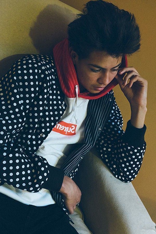  supreme-comme-des-garçons