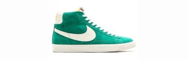 NIKE-rainbow
