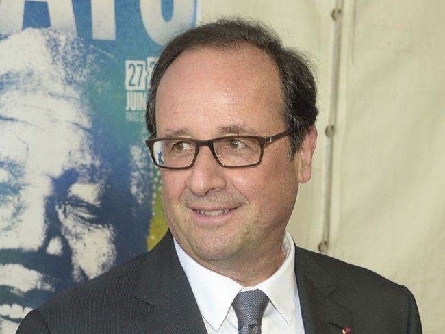 Francois-Hollande lunettes 1