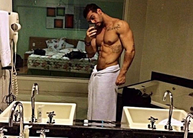 spornosexuel -selfies-bathroom