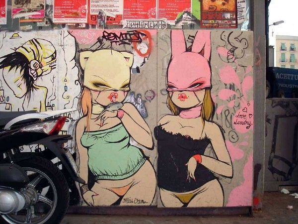 street-art-femme-miss-van