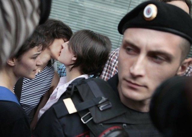 russie-loi-interdiction-conduire-transsexuels