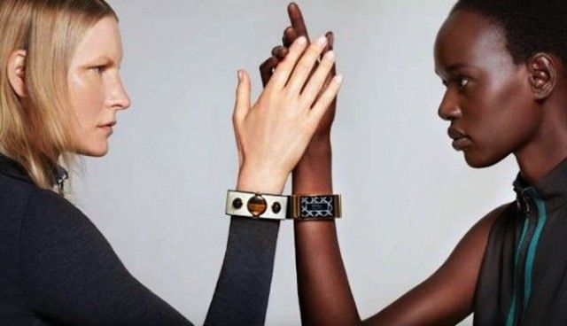bracelet-connecté-invasion