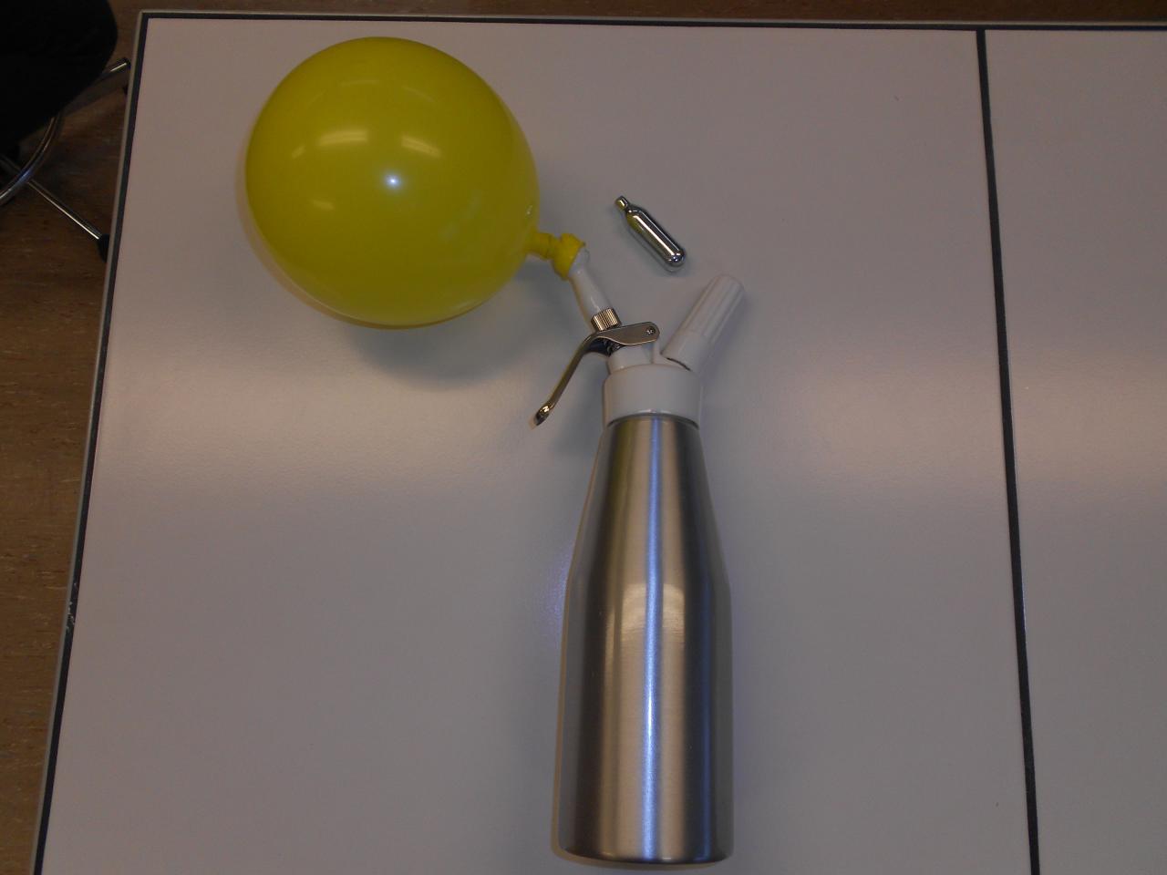 protoxyde-azote-drogue-ballon