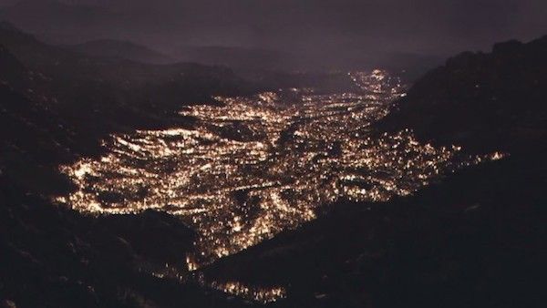 Dry Lights: un désert lumineux
