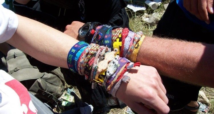 bracelets festivals3