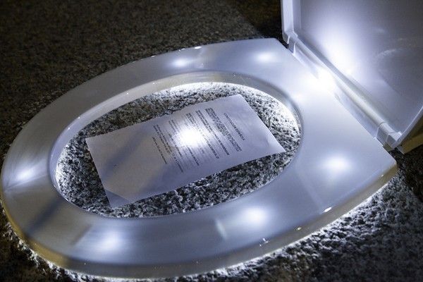 Luzinterruptus, de l’art revendicatif en lumière.