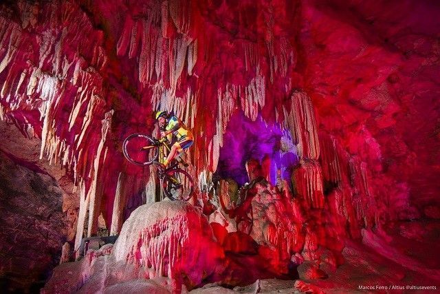 vittorio brumotti 2015 stalactites