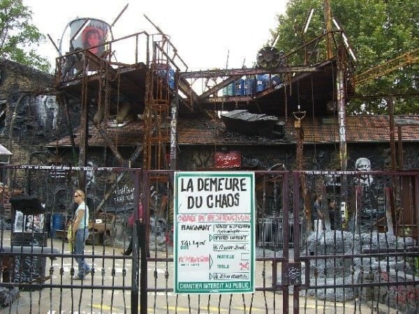 La demeure du chaos : quand l’art exprime les tragédies du XXIème siècle