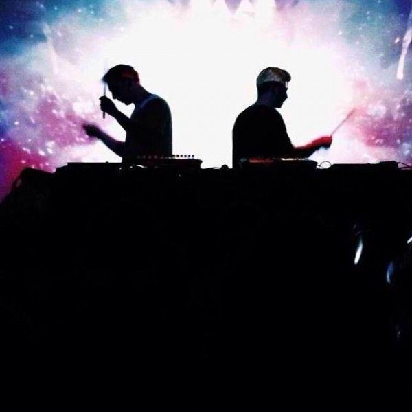 Light, le nouveau titre aérien du duo américain Odesza !
