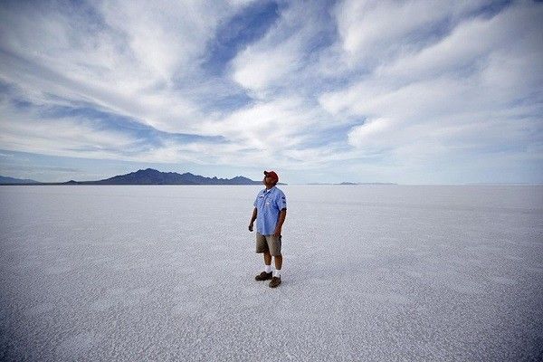 Rick-Bowmer-saltflats03