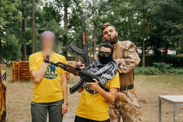 azov-enfant-kiev-1