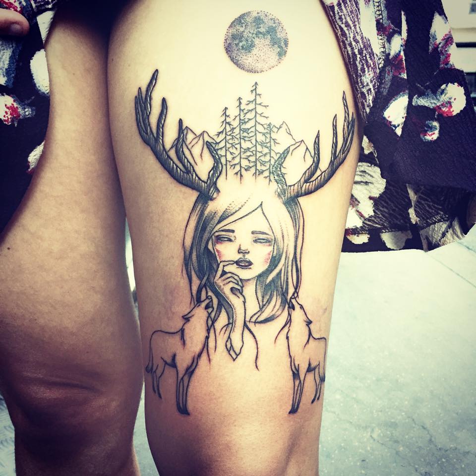 femme tatouage