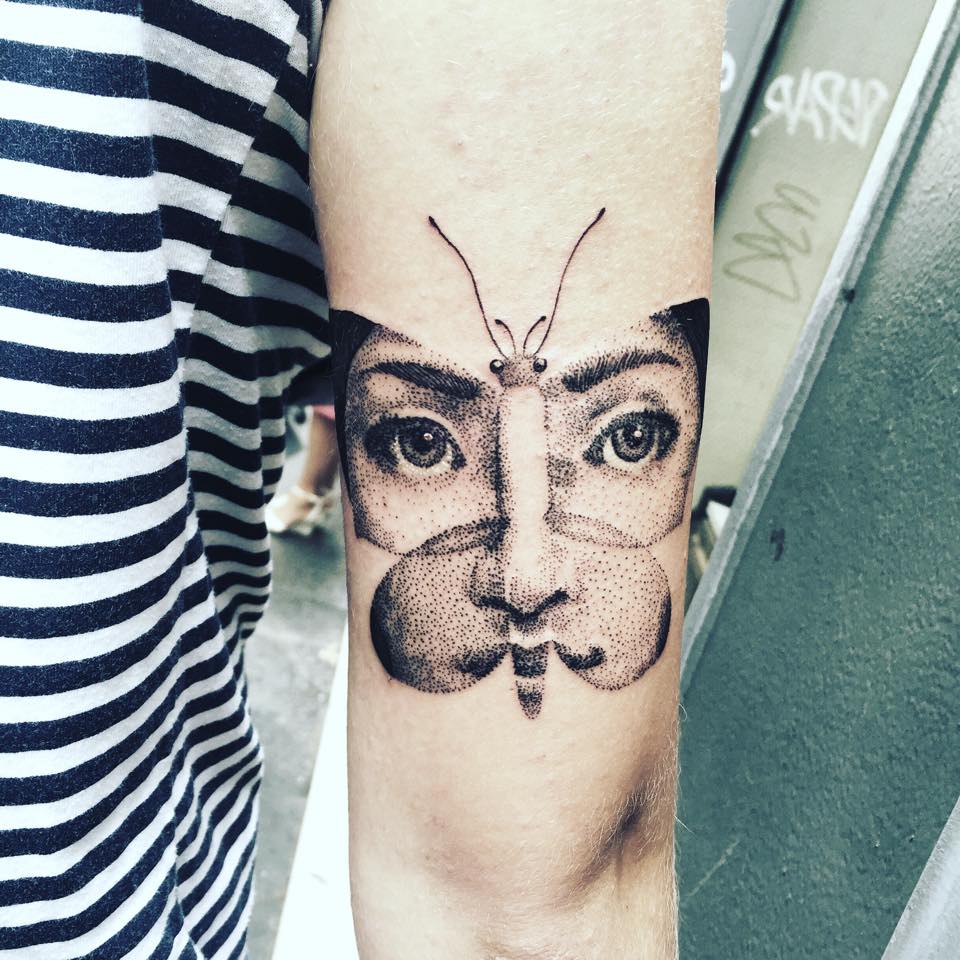 papillon tatouage