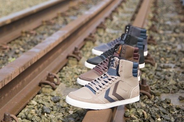 hummel shoes up