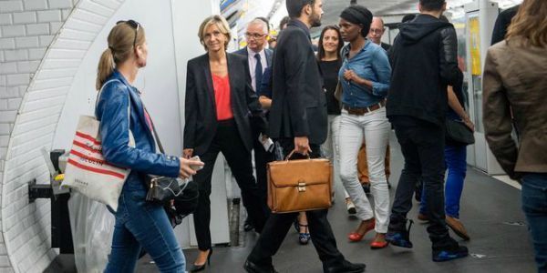 Valérie Pécresse-metro