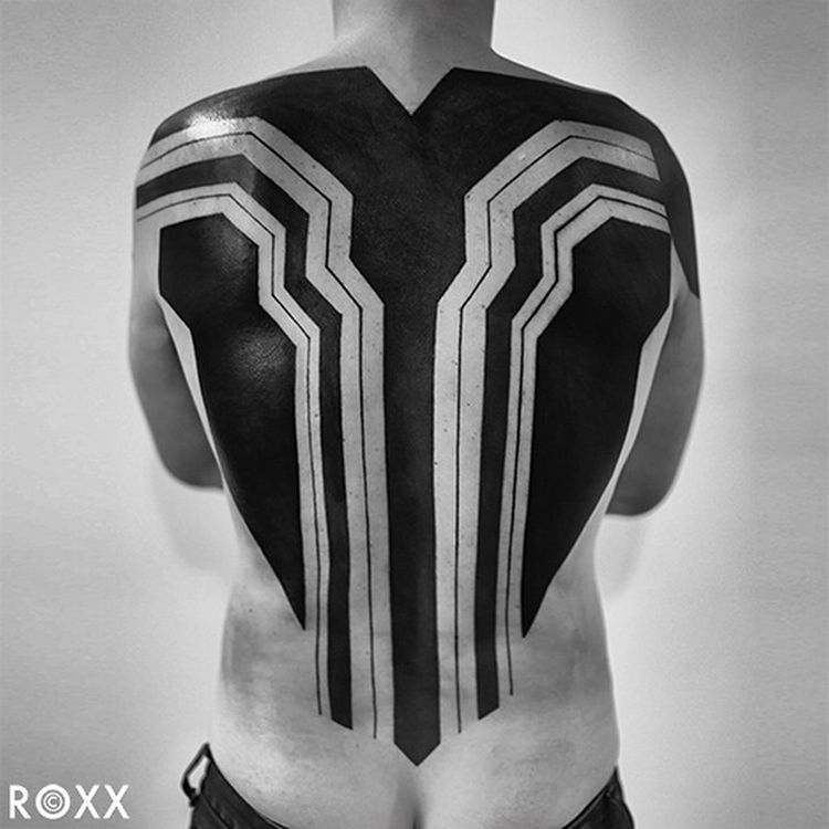 inkin-roxx-tattoo-blackwork
