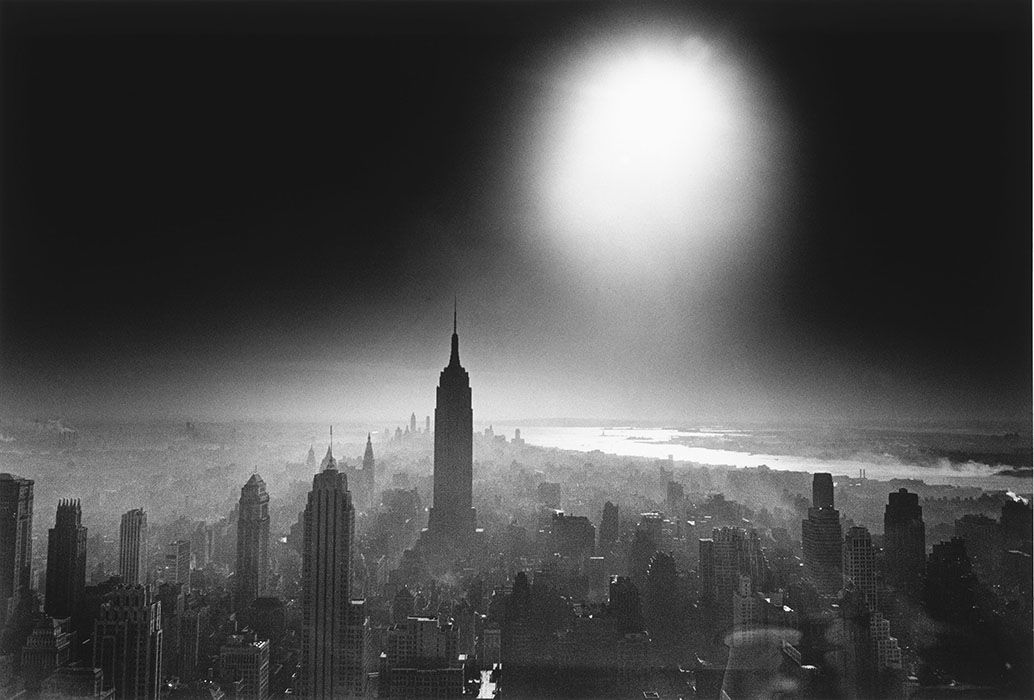 William-Klein-New-York-Atom-Bomb-Sky-tirage-photo