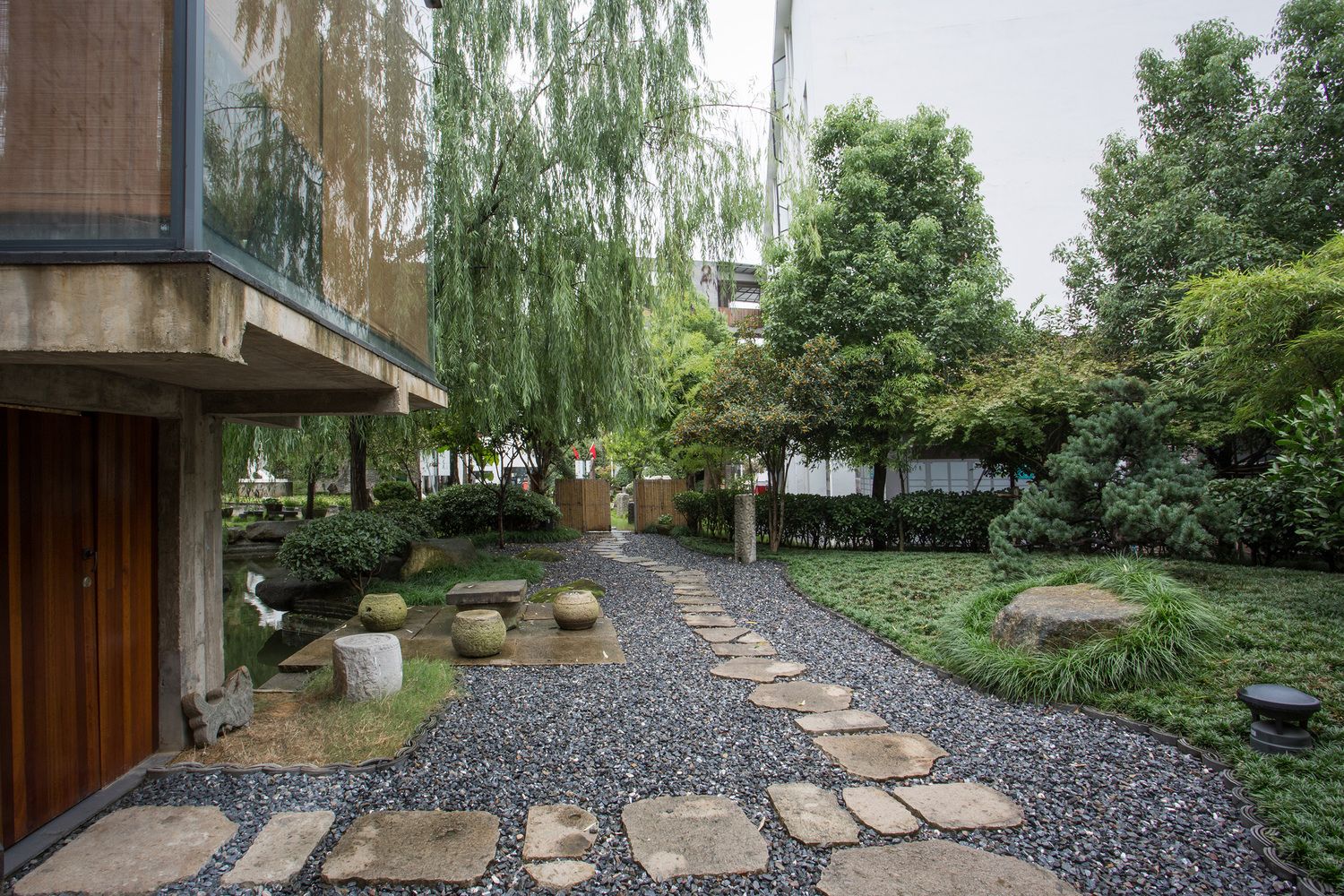 Twin Tea House 