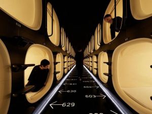 capsule hotel