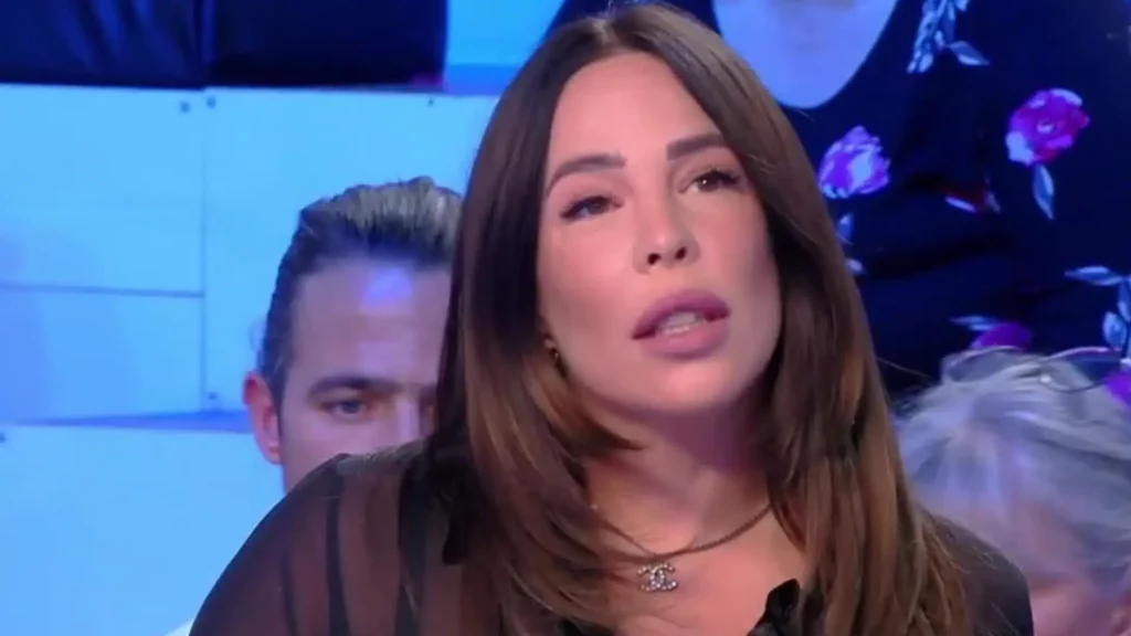Kim Glow : accusée d’utiliser sa fille pour se faire de l’argent, elle prend la parole