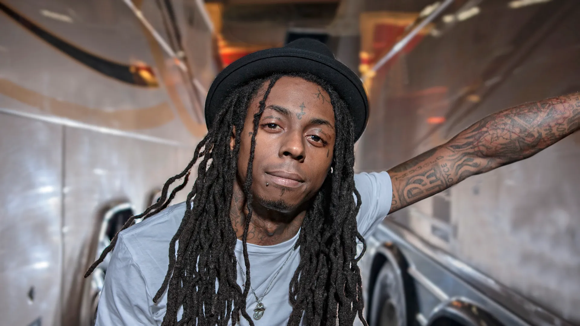 Lil’Wayne arrêté pour avoir agressé son garde du corps