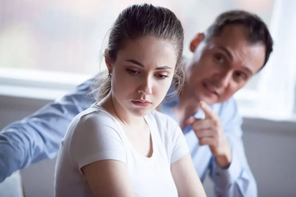 LE MANIPULATEUR N'aime pas qu'on le résiste